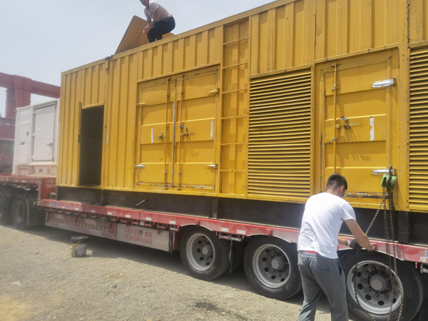 武宣发电机出租100KW发电机需要什么规格的电缆线?
