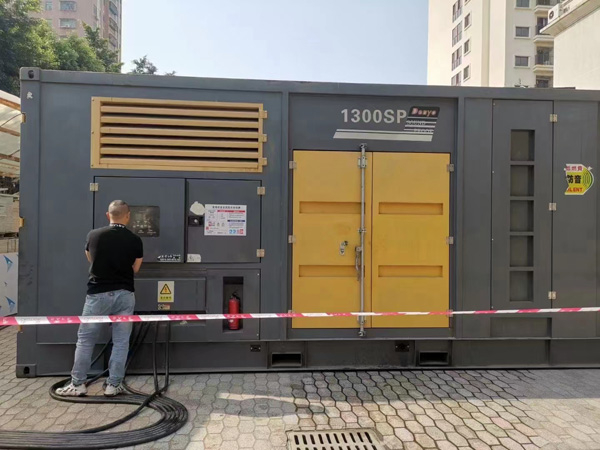 武宣500KW发电机组冬季应该配多大的启动电瓶？