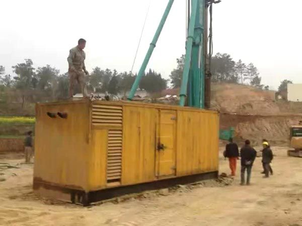 武宣如何判断水冷式机油散热器密封件是否需要更换？